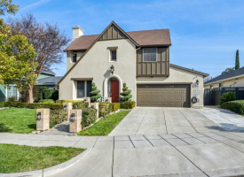 1322 Cottage Grove Ct