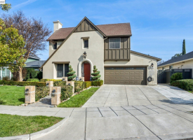 1322 Cottage Grove Ct