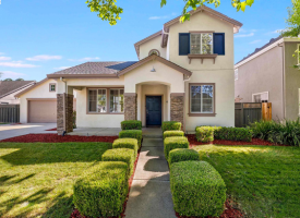 3009 Perry Ln